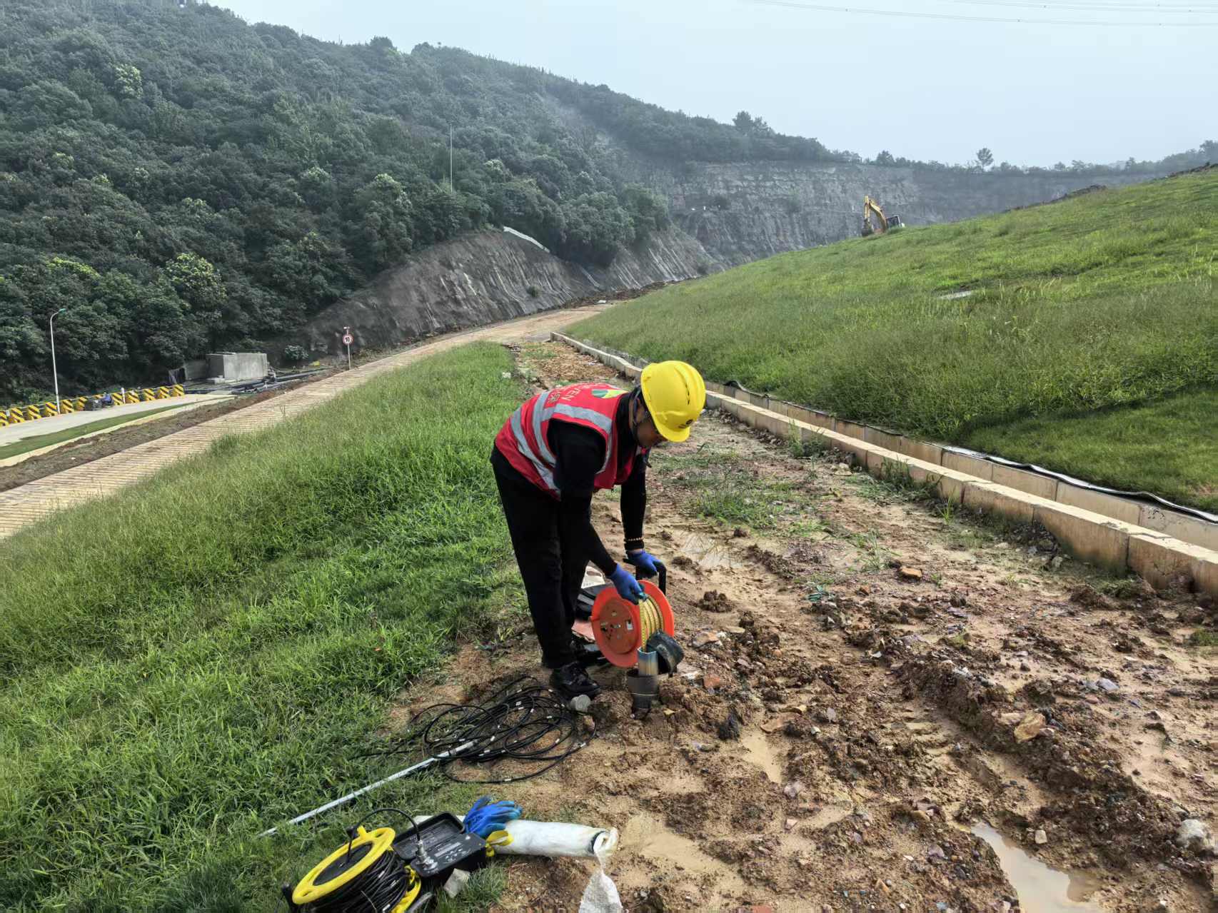 堆体调查和评估